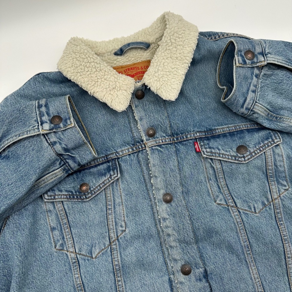 Levis Mens XL Sherpa Lined Denim Trucker Jacket Medium Wash Blue 16365-0044 READ